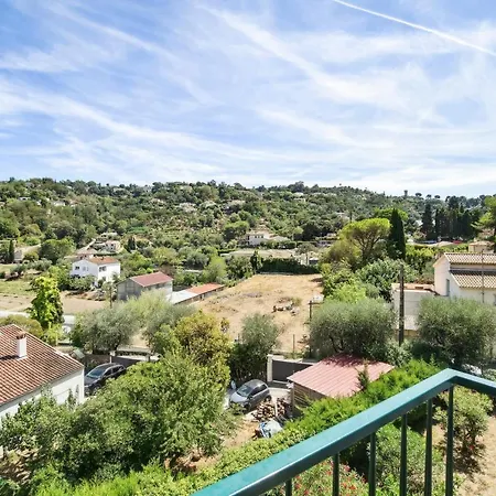 Vue Panoramique De La Verdure By Weekome Apartment